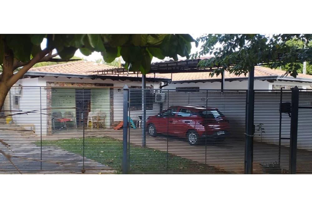 Casa en Itauguá — Foto 1 de 12