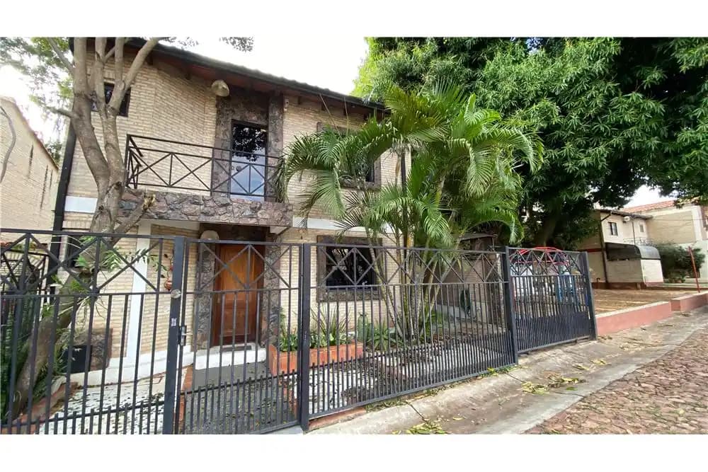 Duplex en Lambaré — Foto 1 de 19