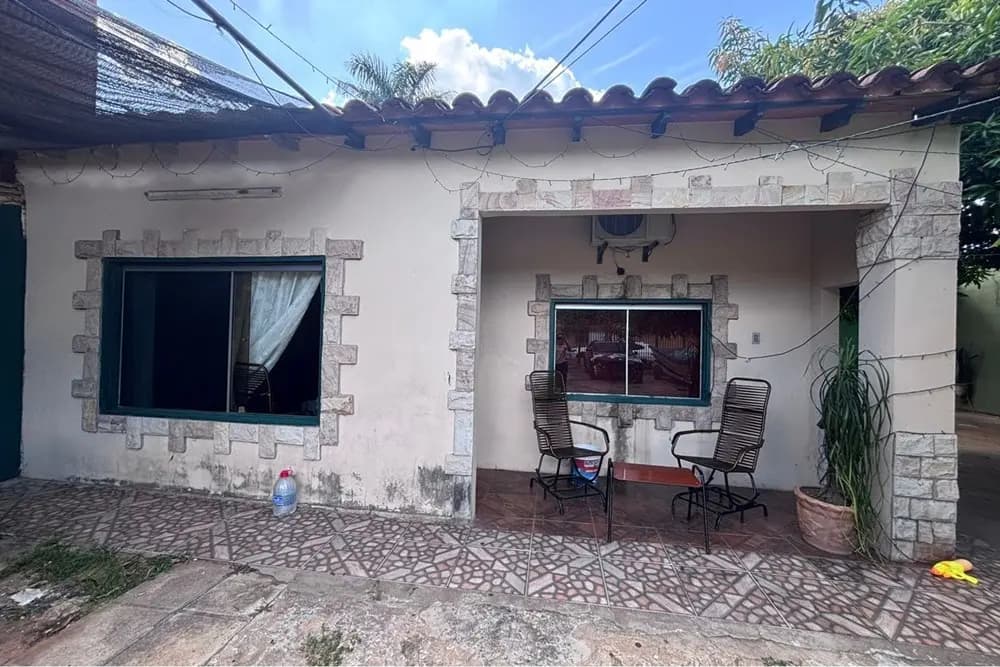 Casa en Lambaré — Foto 1 de 15