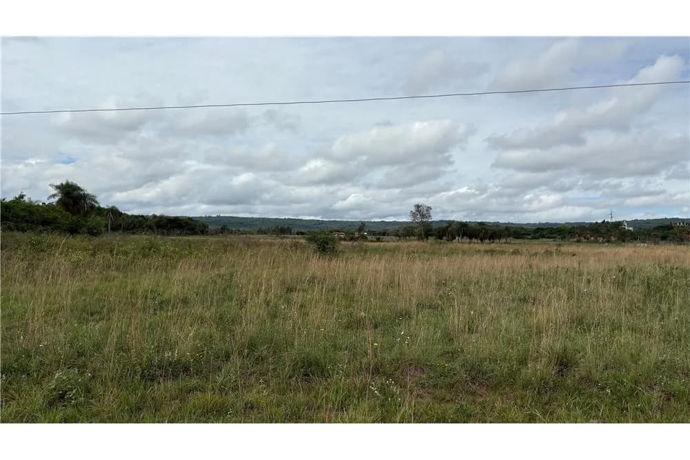 Terreno en Ypacaraí — Foto 1 de 7