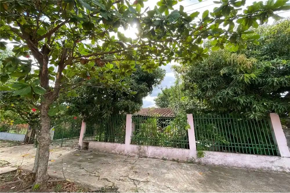 Terreno en Mariano Roque Alonso — Foto 1 de 6
