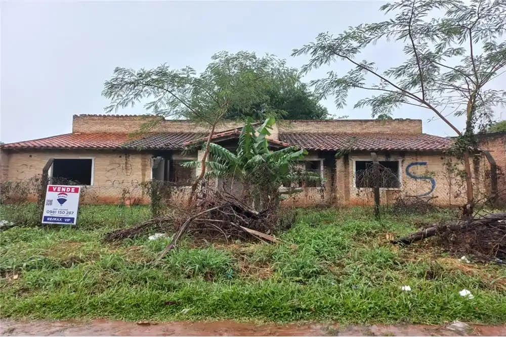 Terreno en San Lorenzo — Foto 1 de 11