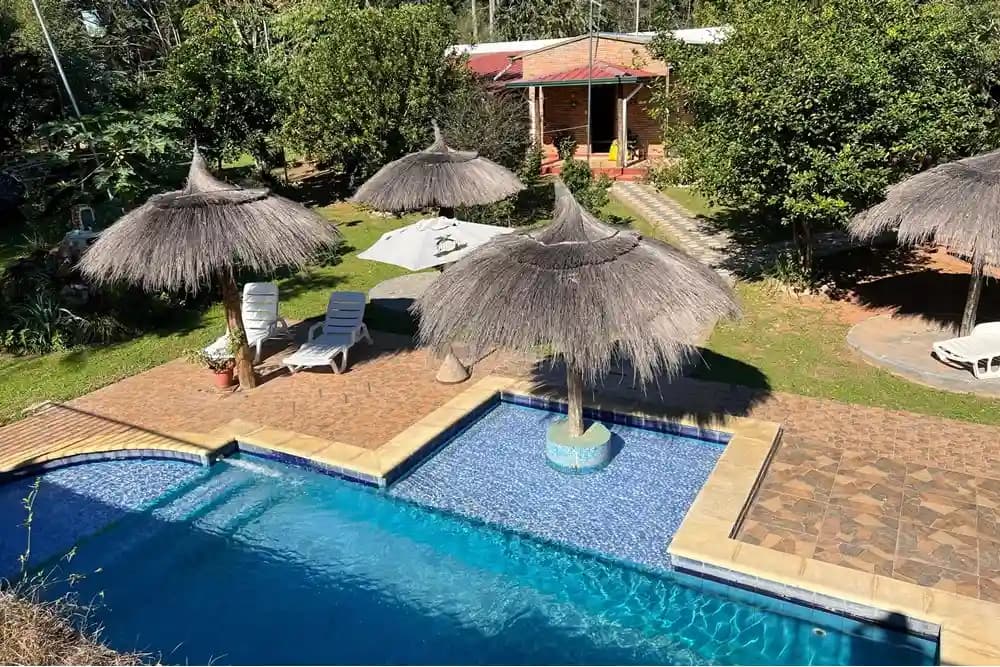 Casa en Nueva Colombia — Foto 1 de 14