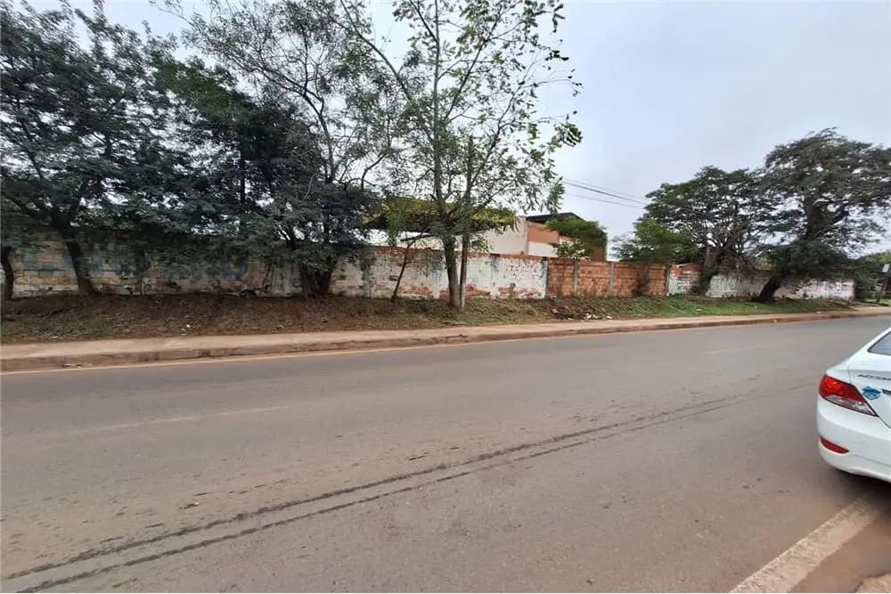 Terreno en San Lorenzo — Foto 1 de 13