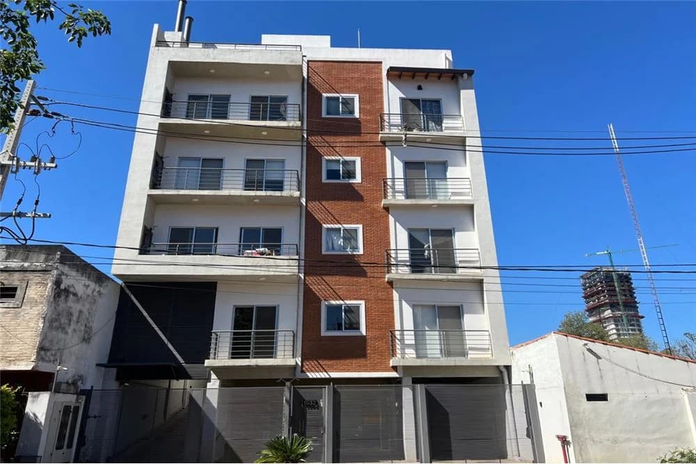 Apartamento en Carmelitas — Foto 1 de 11