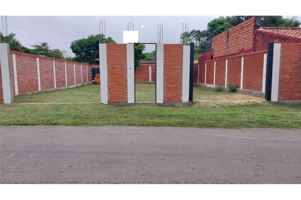 Terreno en Mariano Roque Alonso — Foto 1 de 9