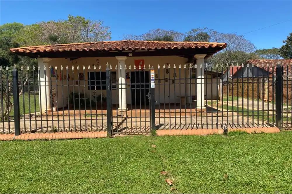 Casa en Capiata — Foto 1 de 11
