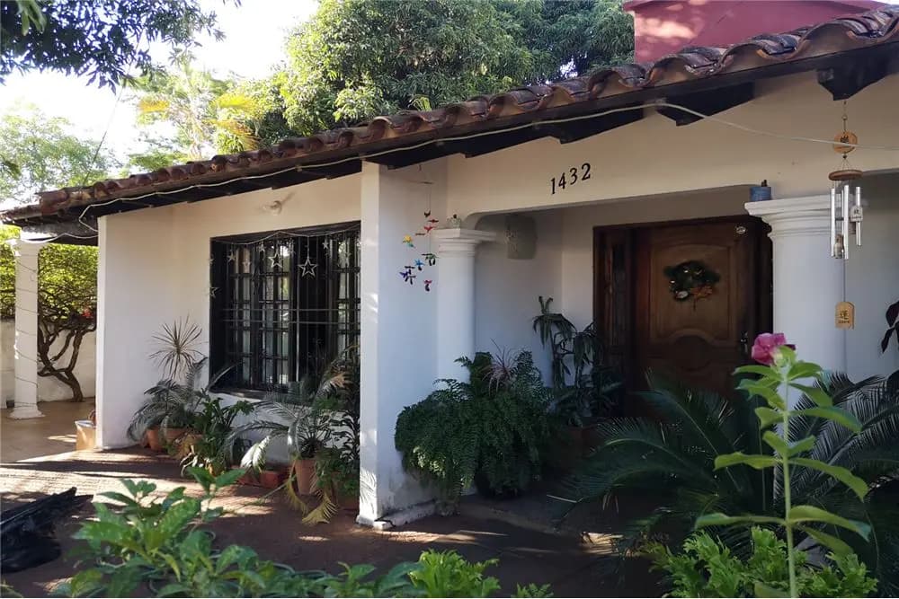 Casa en Lambaré — Foto 1 de 10