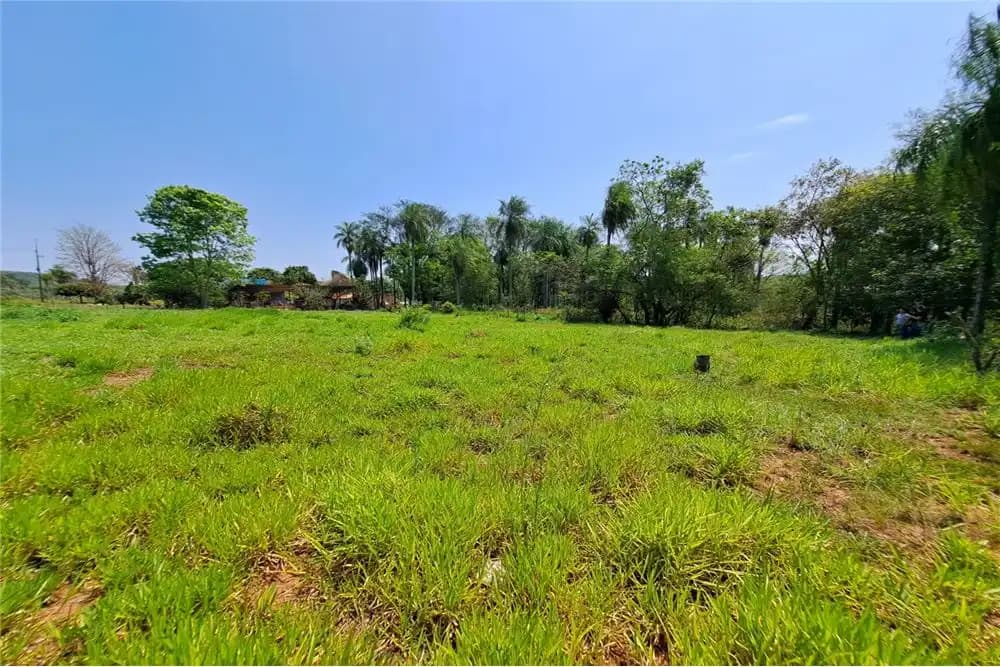 Terreno en Caacupé — Foto 1 de 7